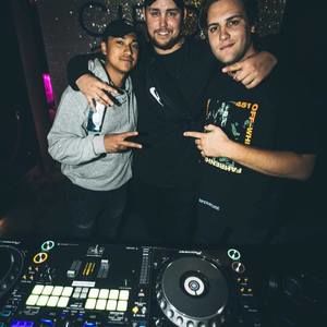 Meet your Posher, Robbie